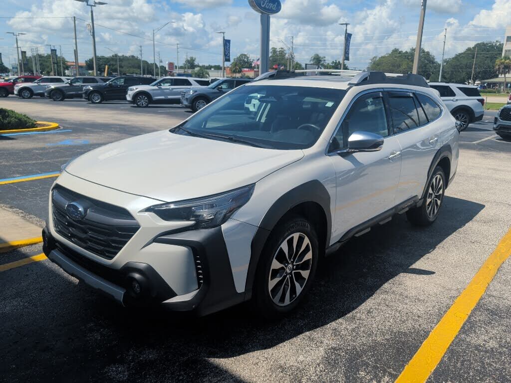 2023 SUBARU Outback