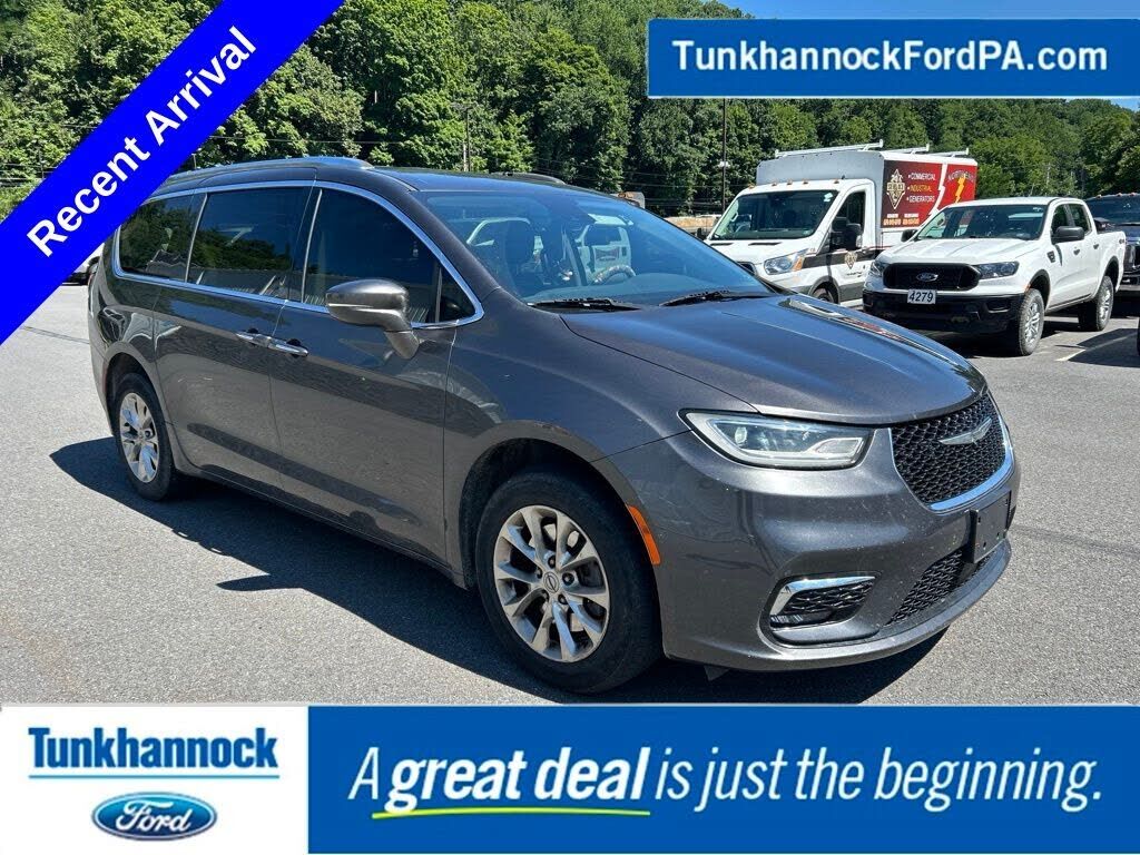 2021 CHRYSLER Pacifica