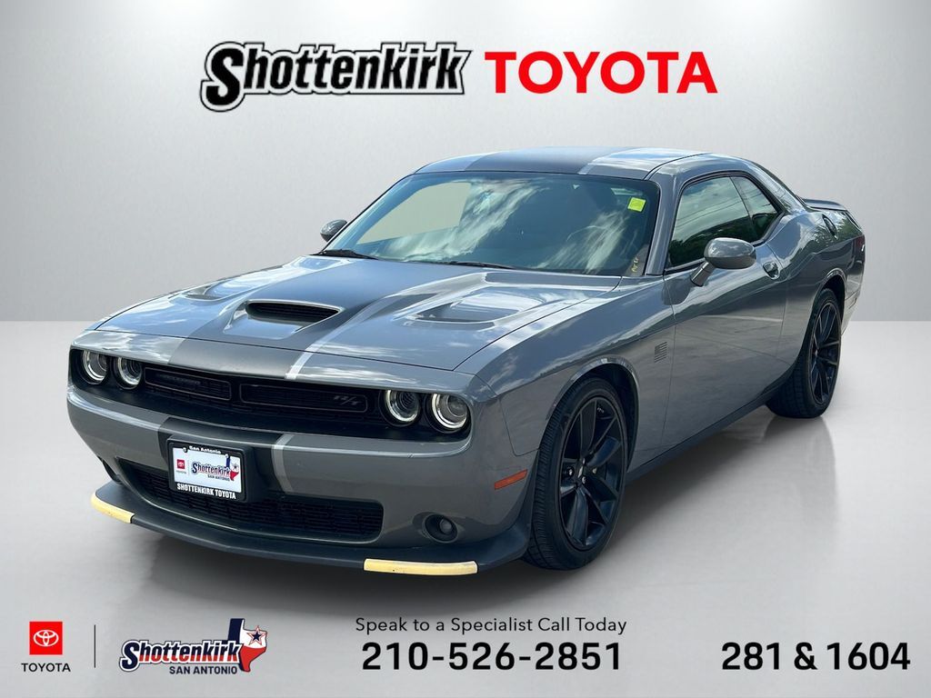 2019 DODGE Challenger