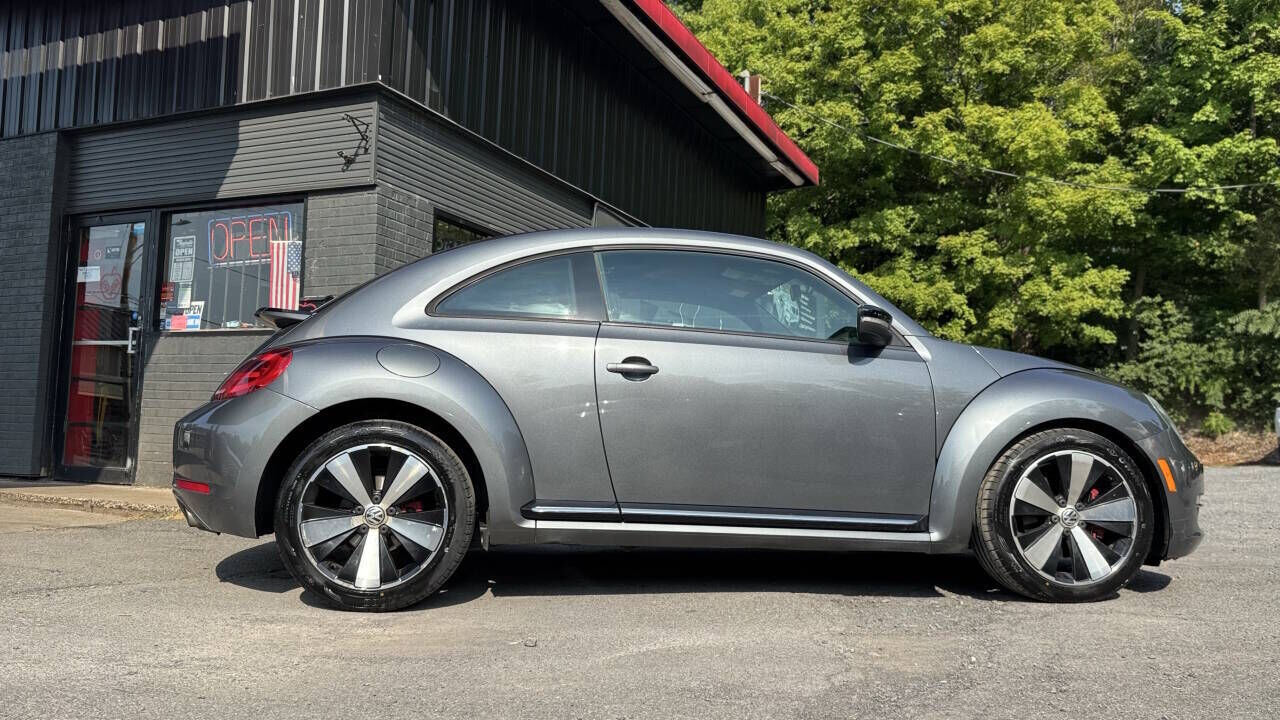 2012 VOLKSWAGEN Beetle