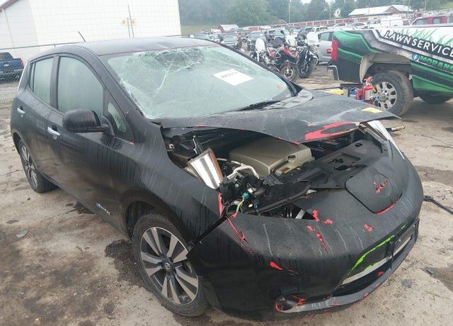 2016 NISSAN Leaf