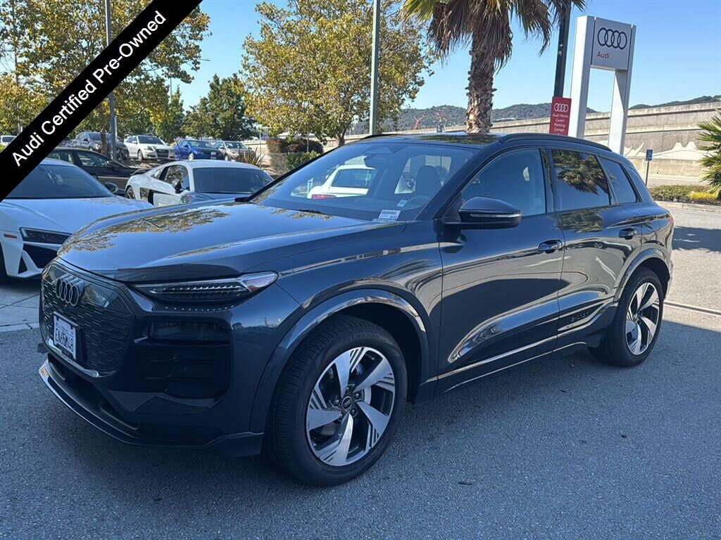 2025 AUDI Q6