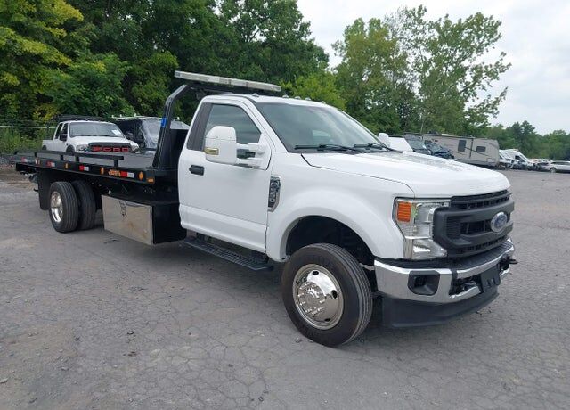 2022 FORD F-550