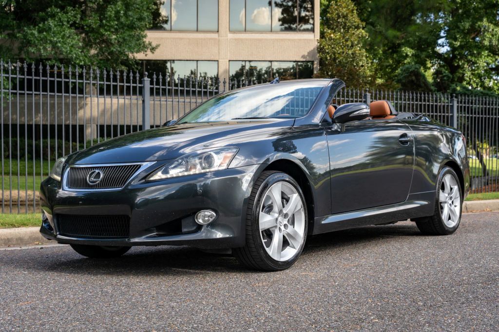 2011 LEXUS IS