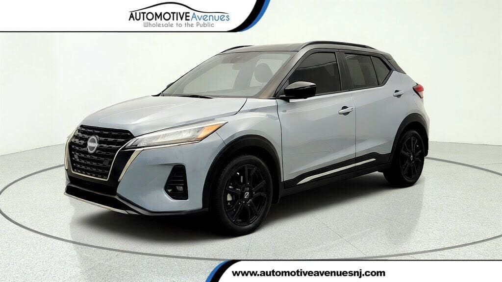 2023 NISSAN Kicks