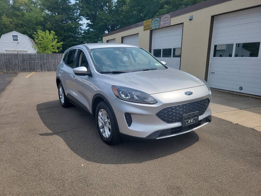 2020 FORD Escape