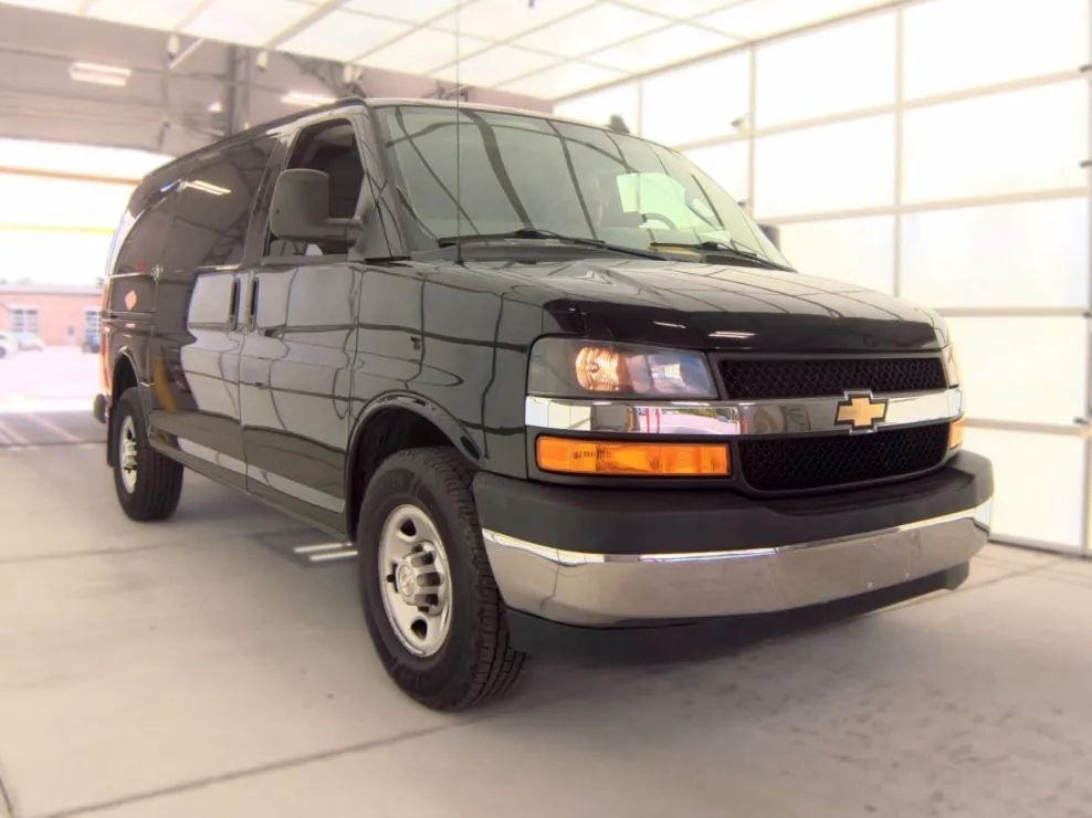 2018 CHEVROLET Express