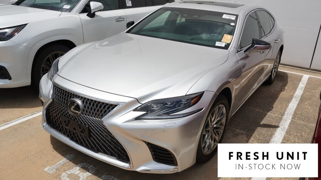 2018 LEXUS LS