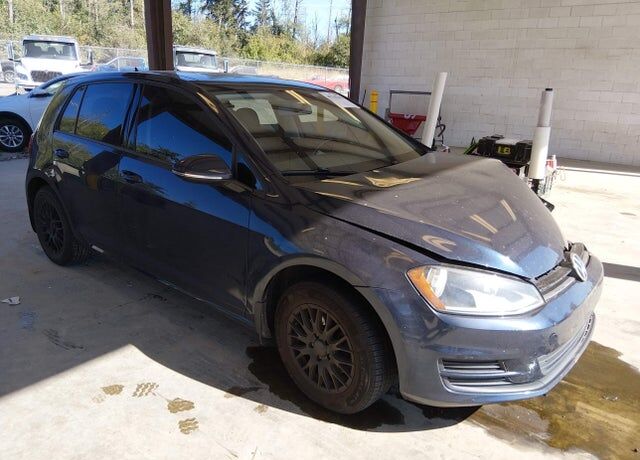 2015 VOLKSWAGEN Golf