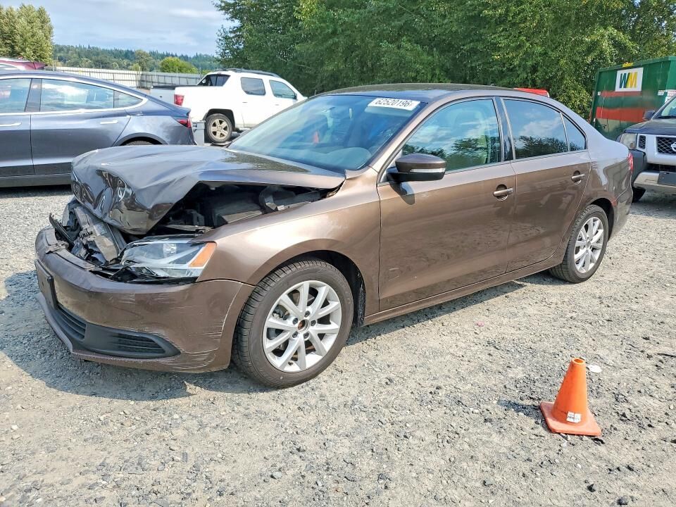 2012 VOLKSWAGEN Jetta