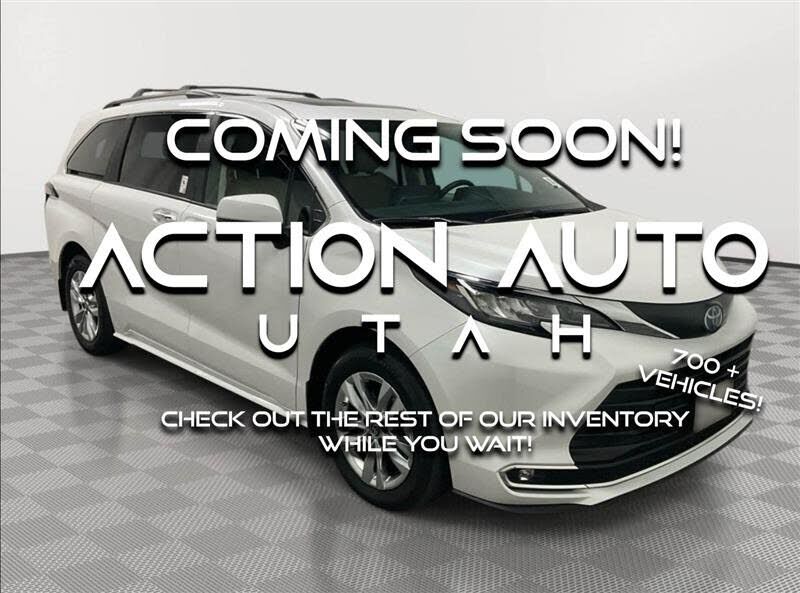 2023 TOYOTA Sienna