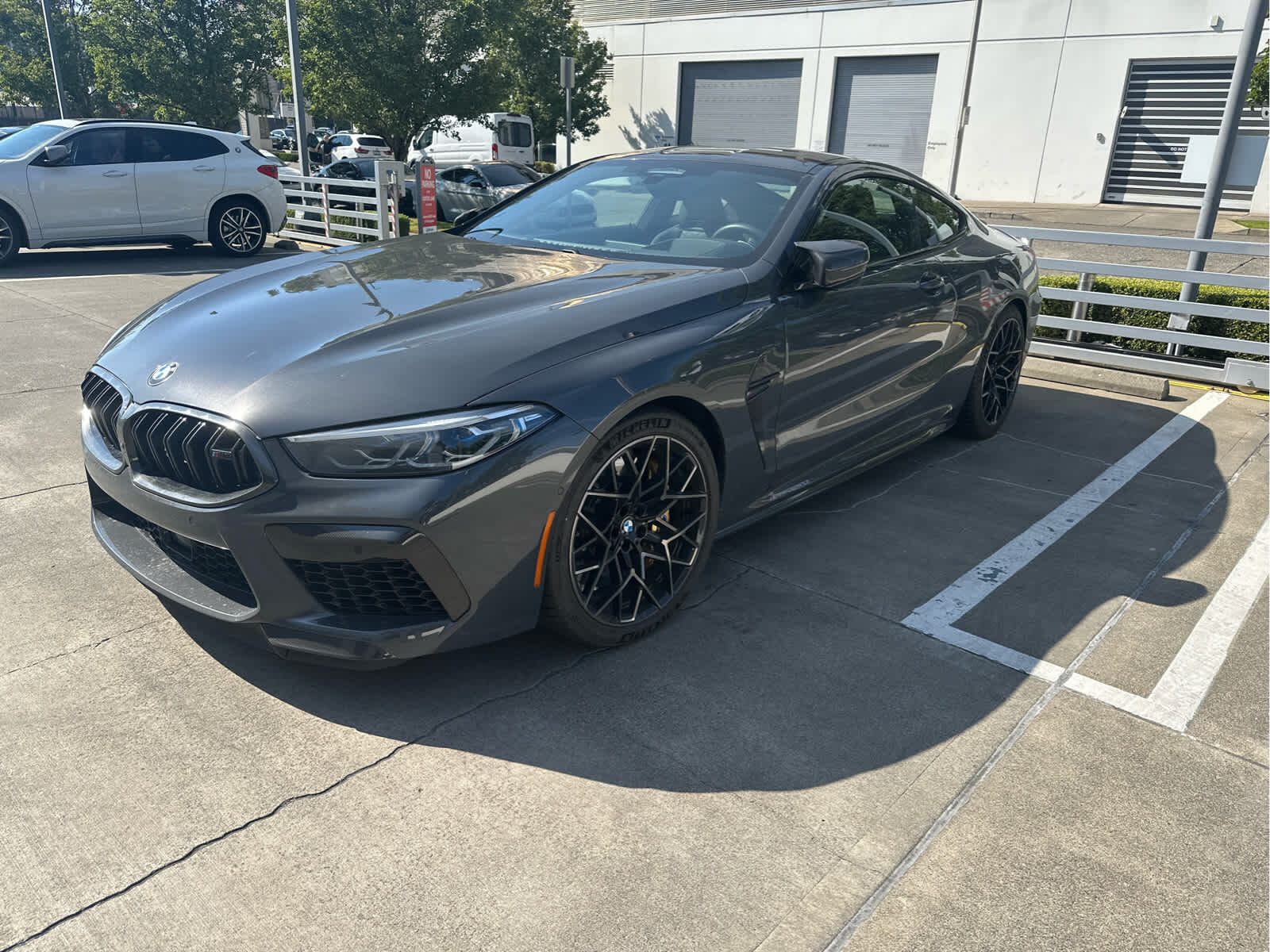 2022 BMW M8