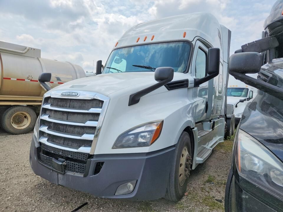 2019 FREIGHTLINER Cascadia