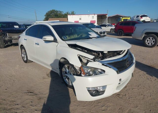 2014 NISSAN Altima