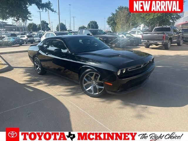 2016 DODGE Challenger