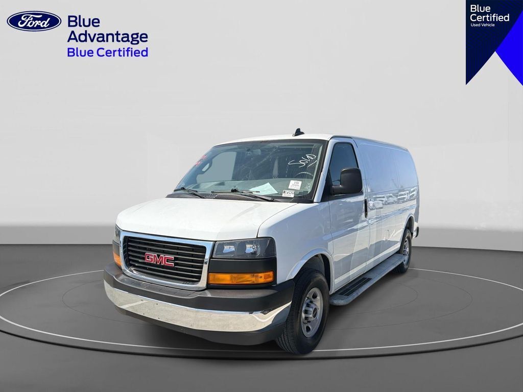 2025 GMC Savana