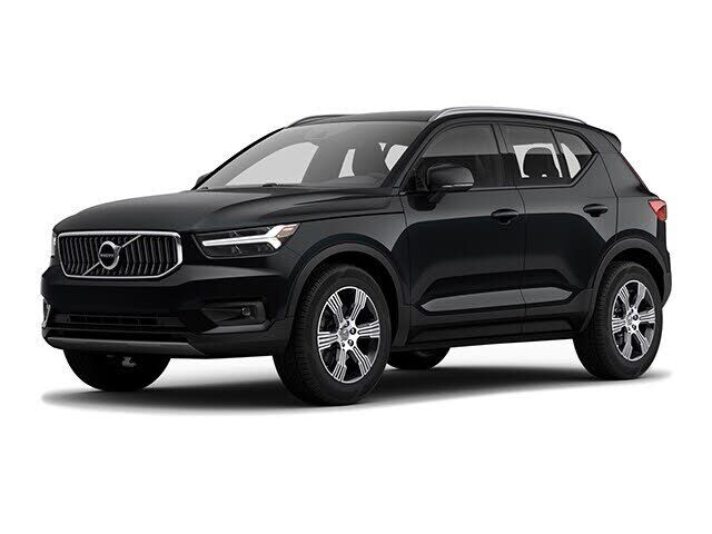 2019 VOLVO XC40