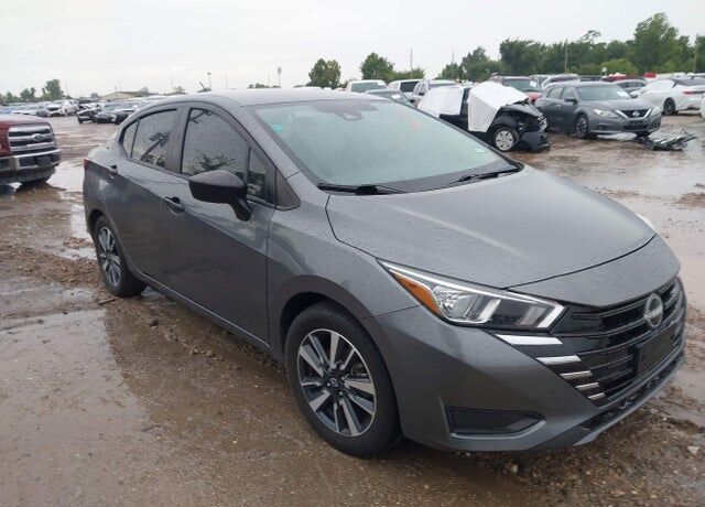 2024 NISSAN Versa