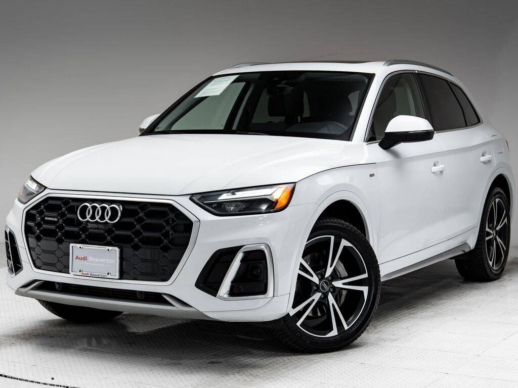 2021 AUDI Q5 e