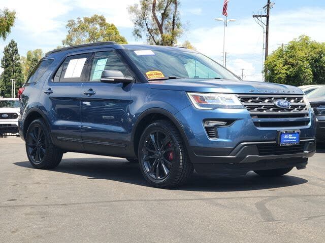 2019 FORD Explorer