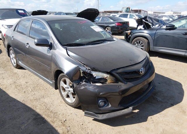 2012 TOYOTA Corolla