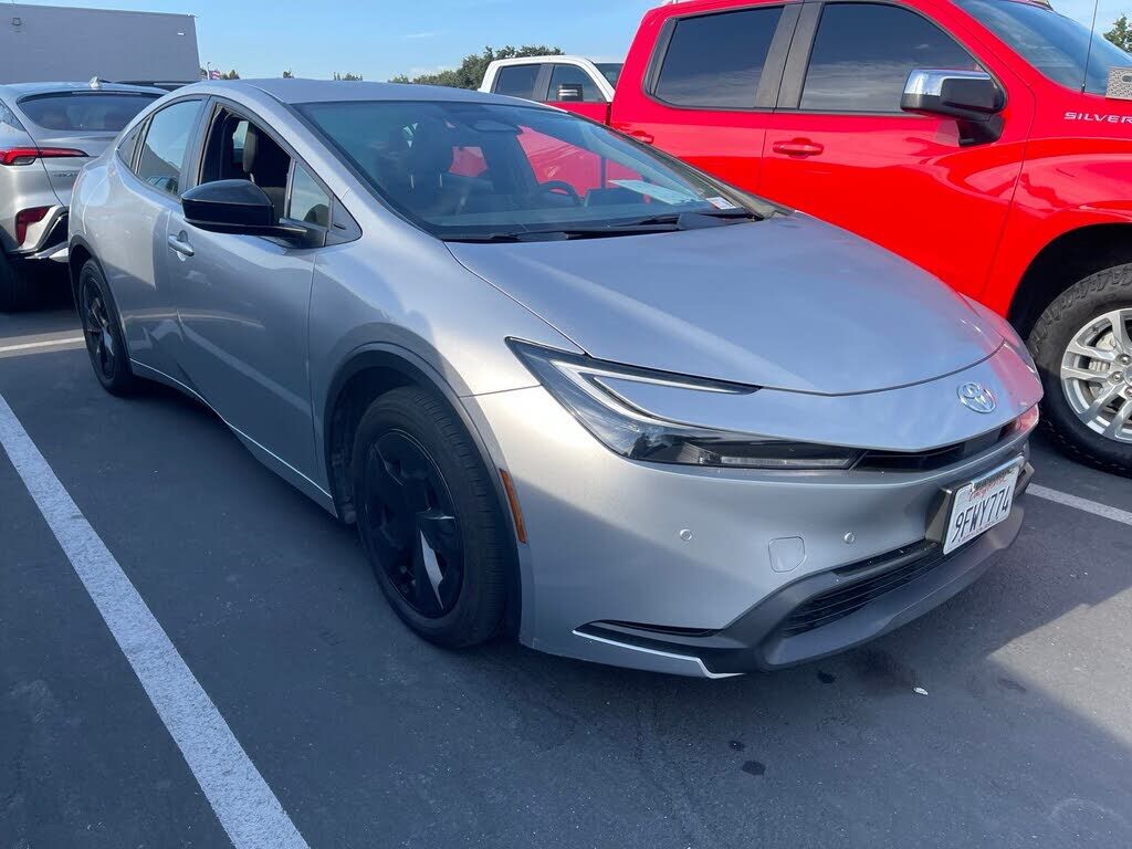 2023 TOYOTA PRIUS
