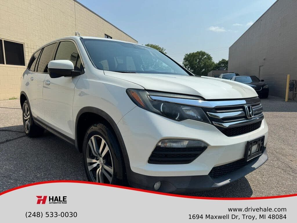 2017 HONDA Pilot