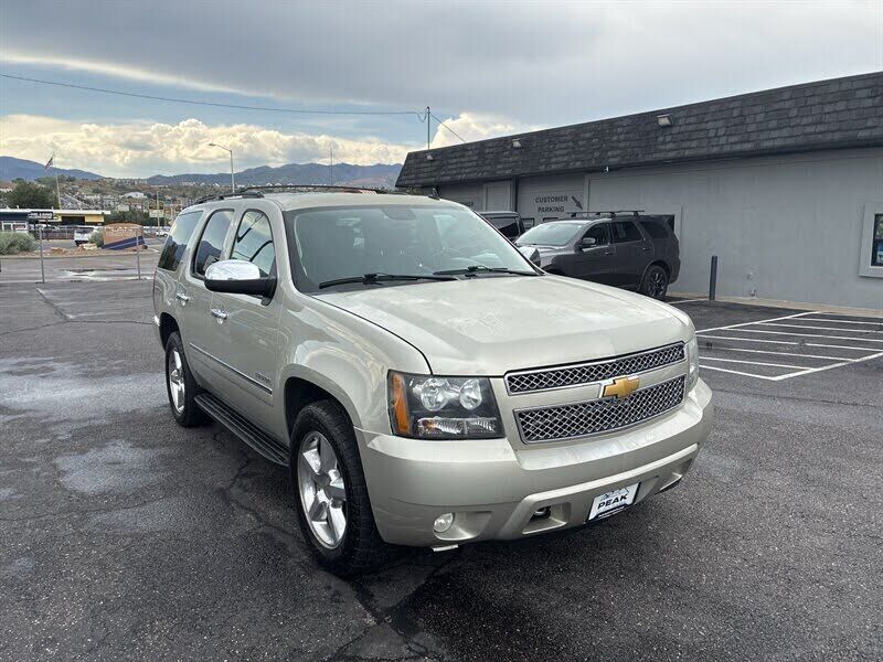 2014 CHEVROLET Tahoe