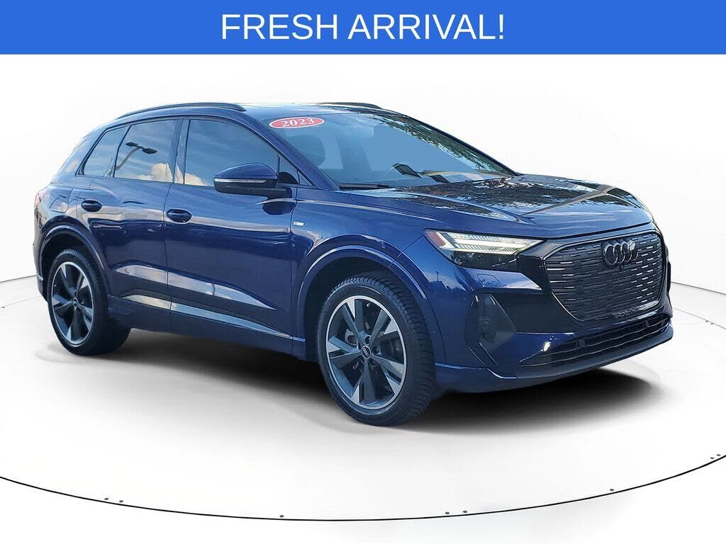 2023 AUDI Q4