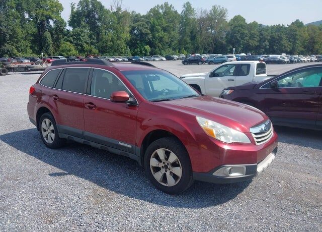 2012 SUBARU Outback