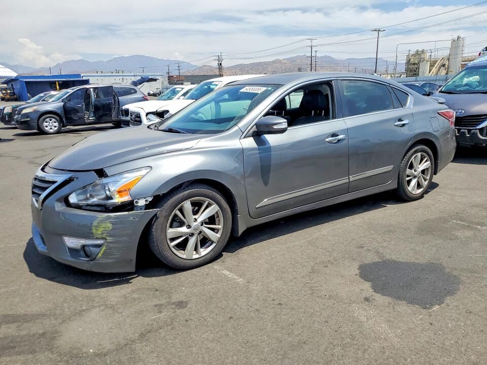 2015 NISSAN Altima
