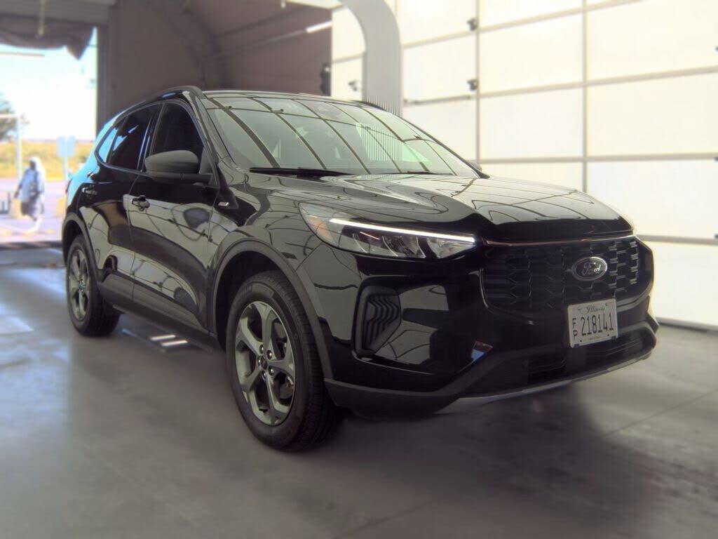 2025 FORD Escape