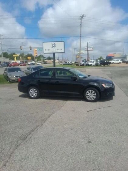 2011 VOLKSWAGEN Jetta