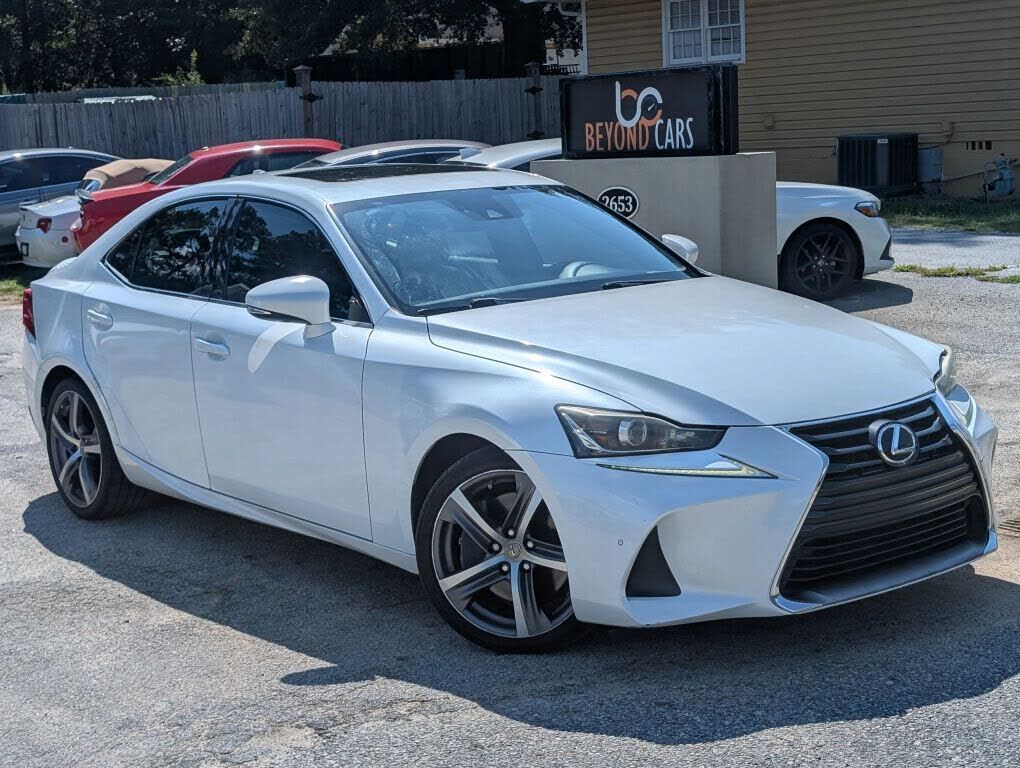 2018 LEXUS IS