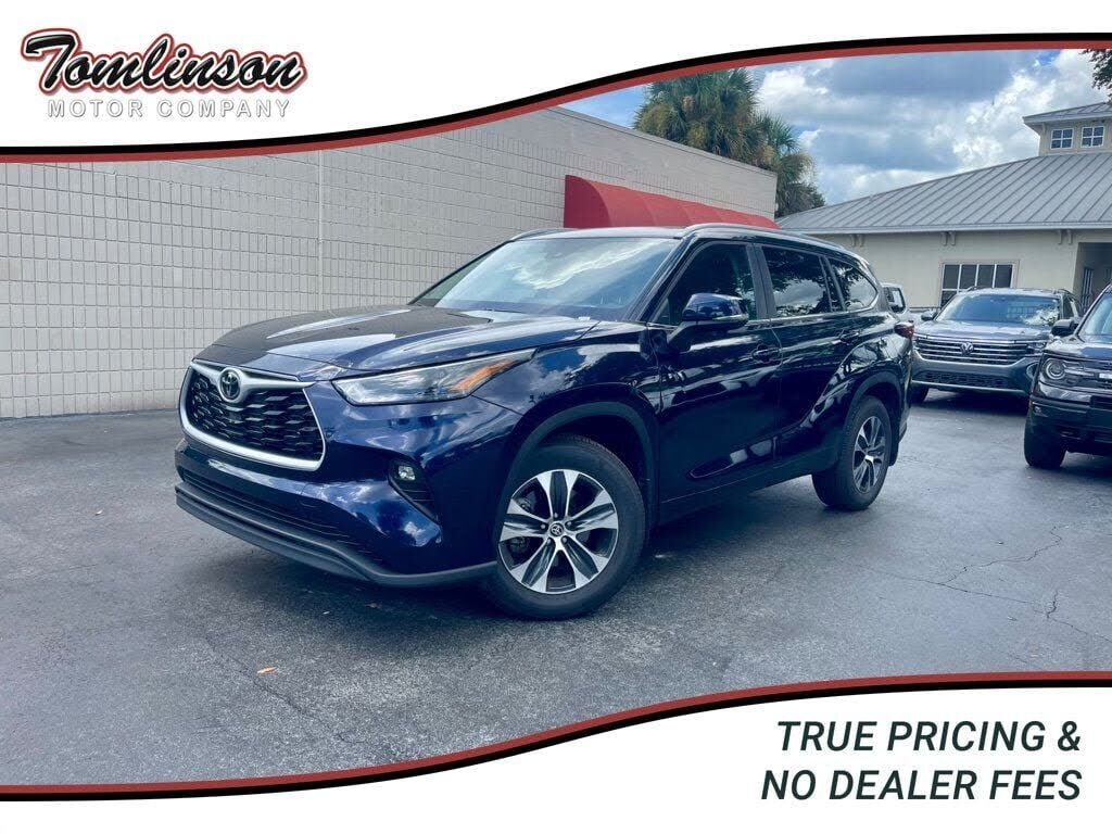 2026 TOYOTA Highlander