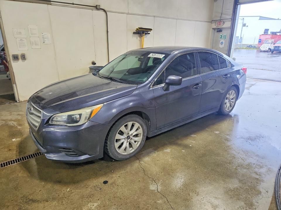 2015 SUBARU Legacy