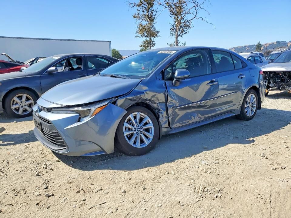 2024 TOYOTA Corolla