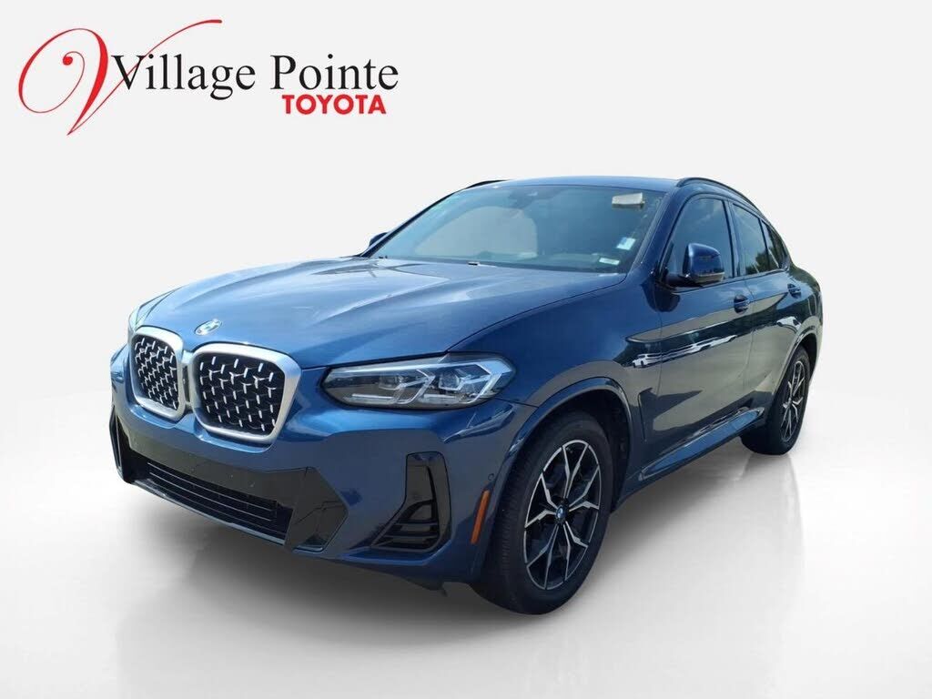 2022 BMW X4