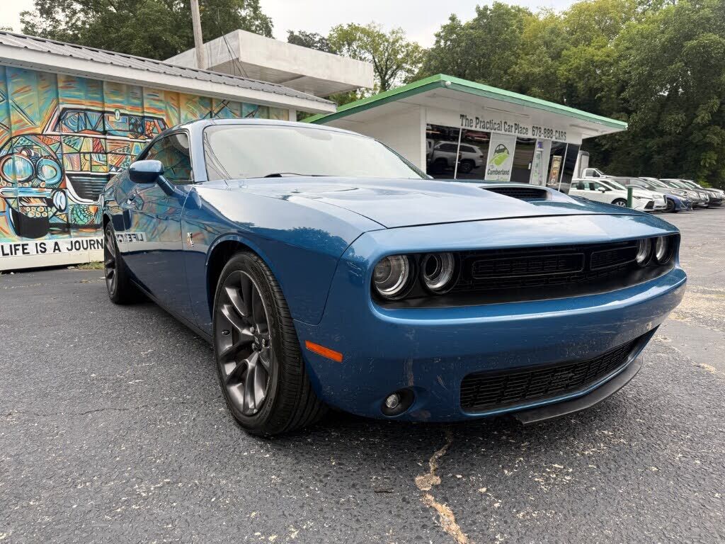 2020 DODGE Challenger