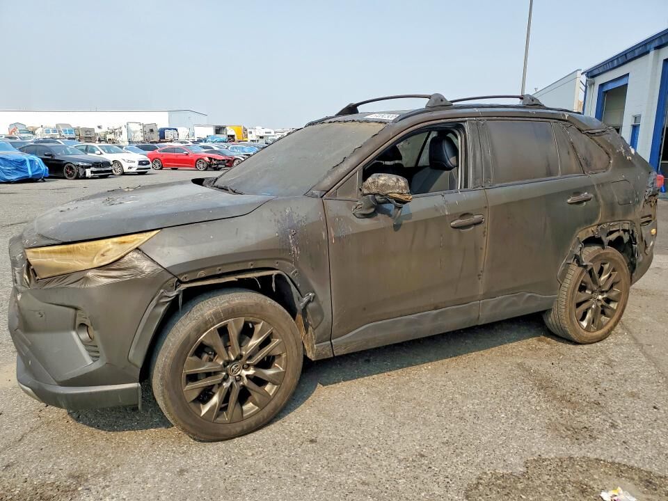2020 TOYOTA RAV4