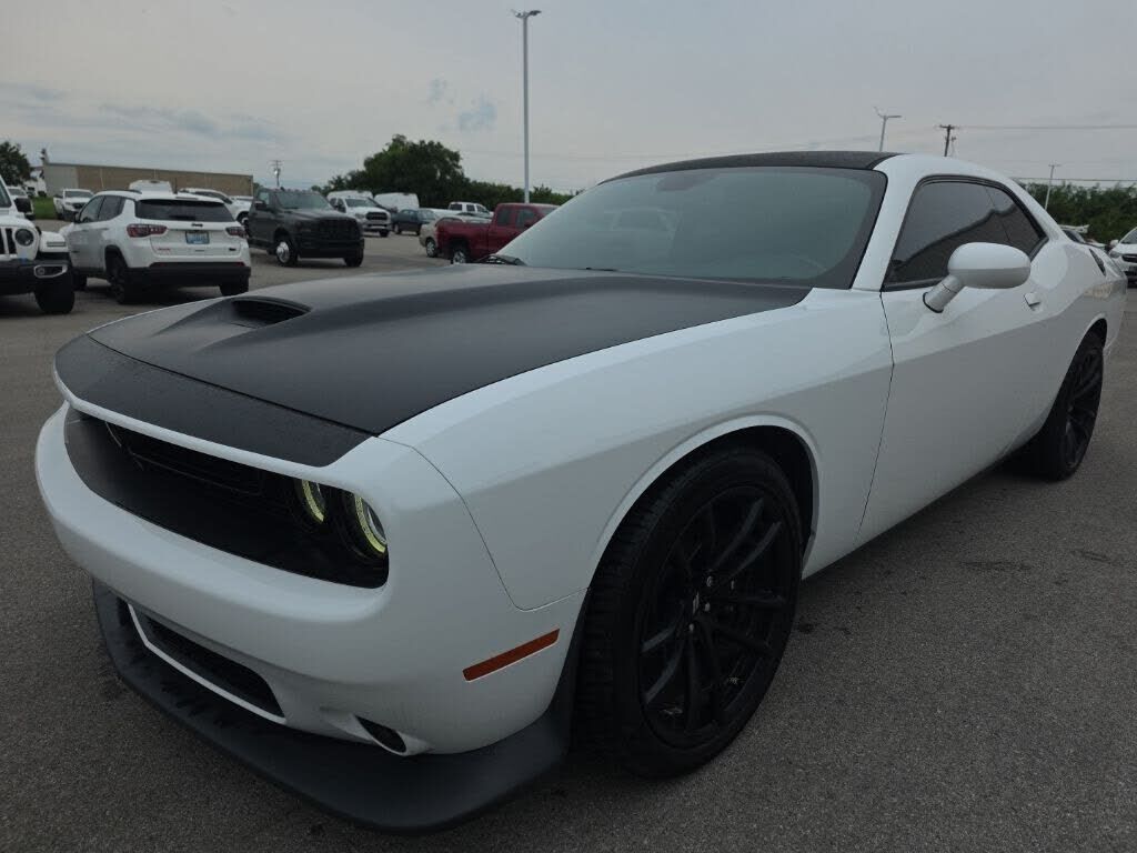 2020 DODGE Challenger