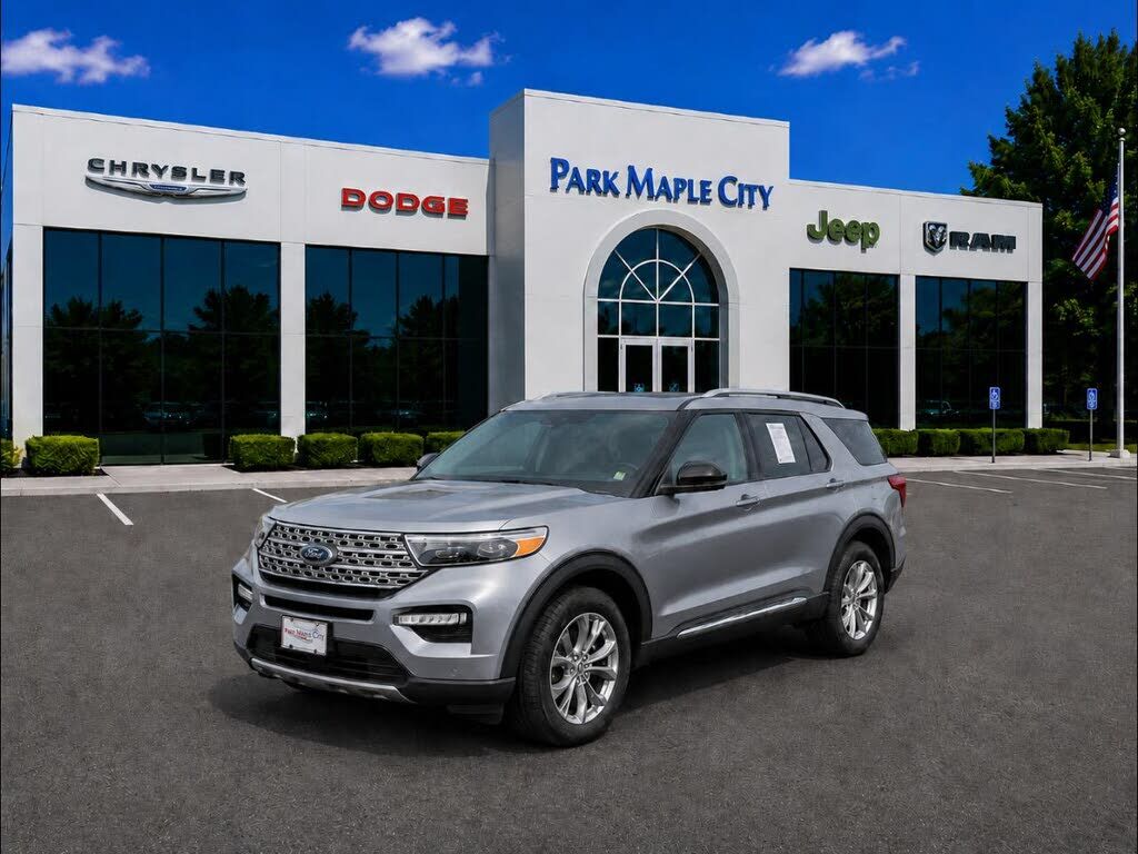 2022 FORD Explorer