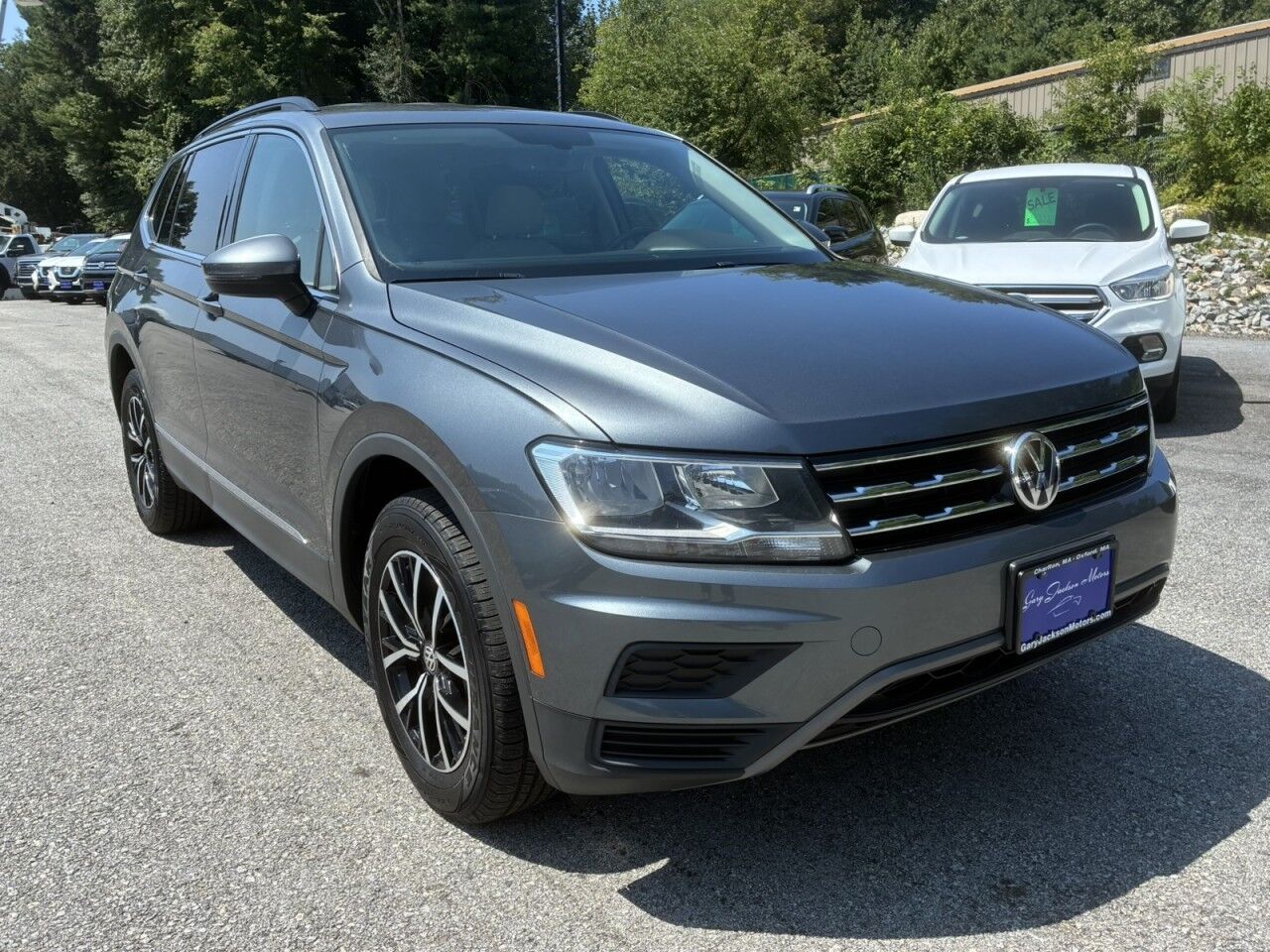 2021 VOLKSWAGEN Tiguan