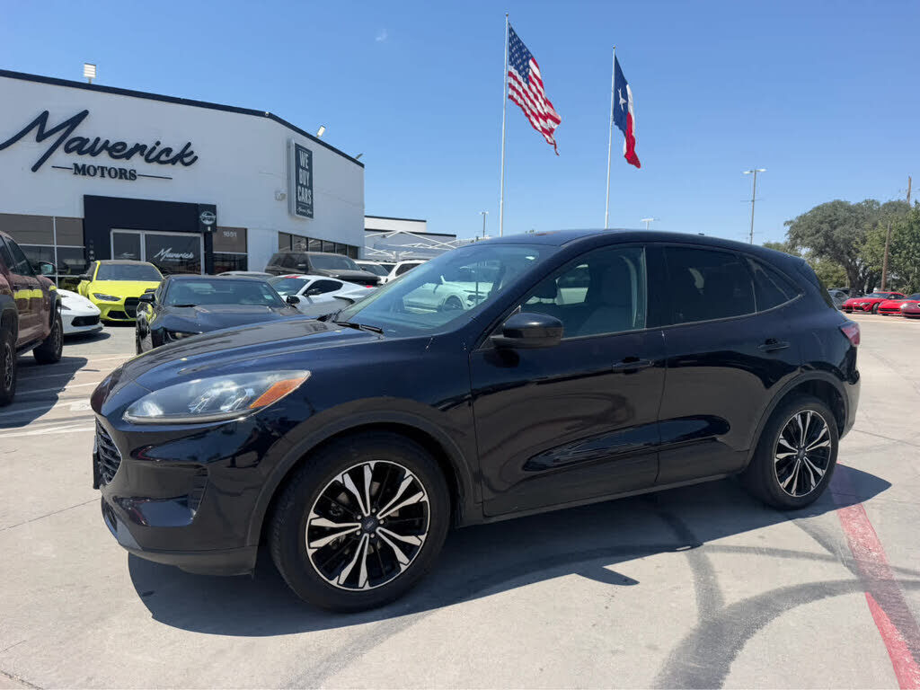 2021 FORD Escape