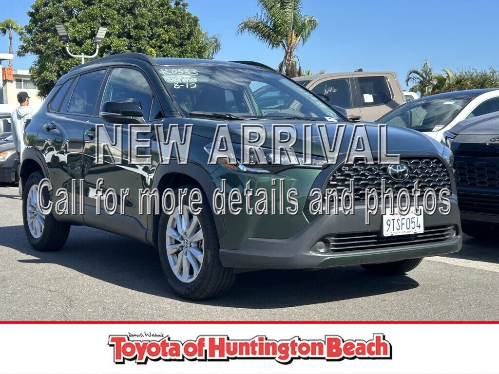 2025 TOYOTA COROLLA