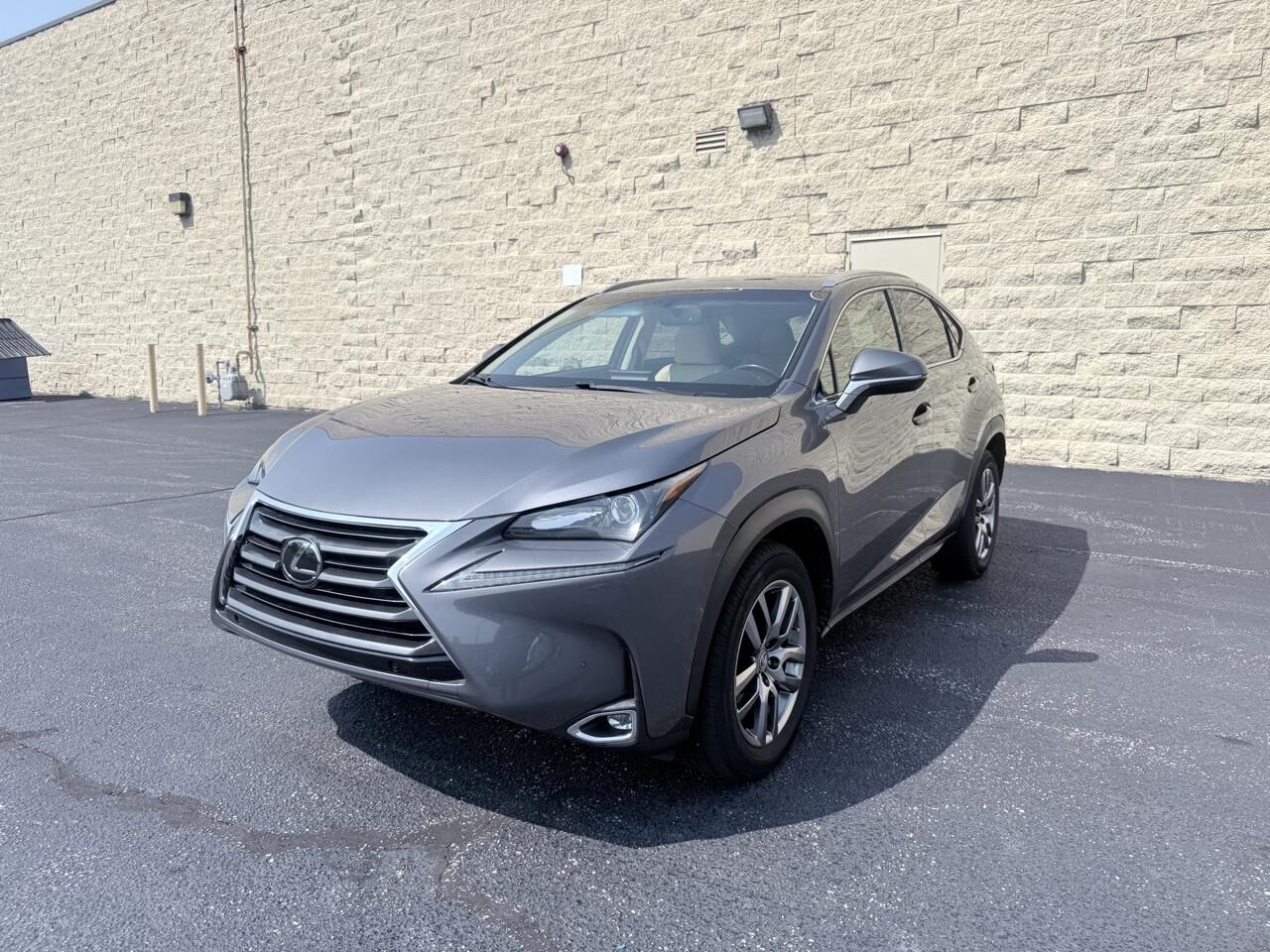 2015 LEXUS NX
