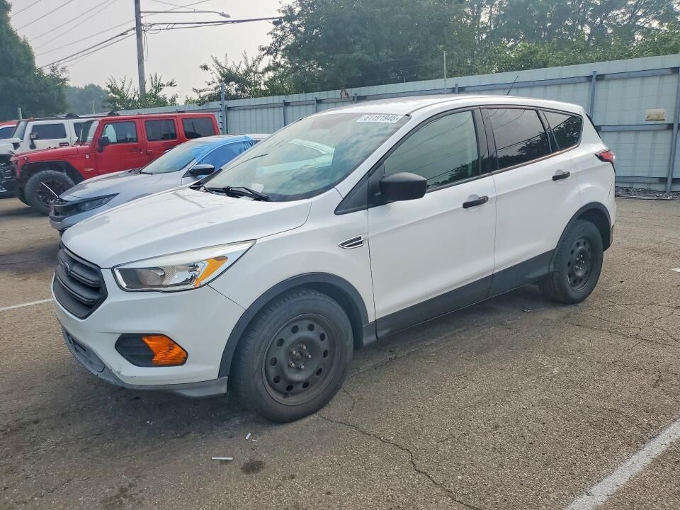 2017 FORD Escape