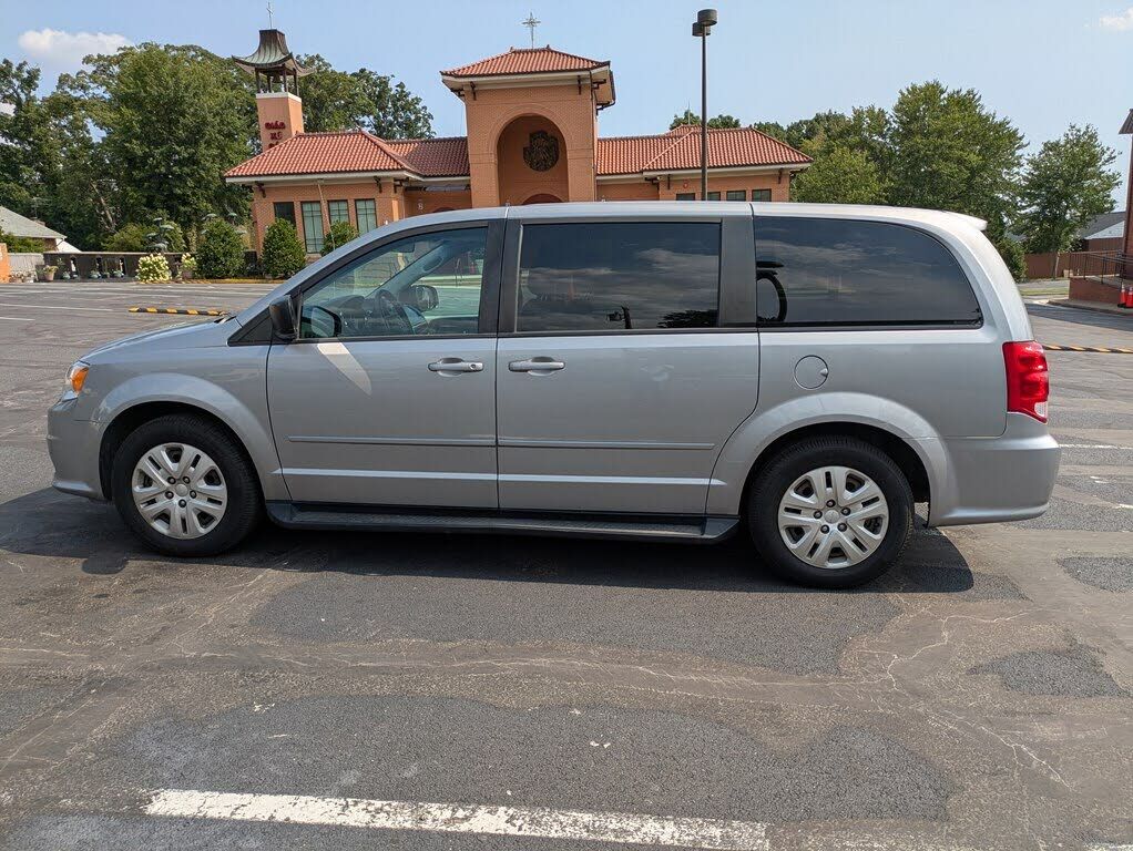 2016 DODGE Grand Caravan