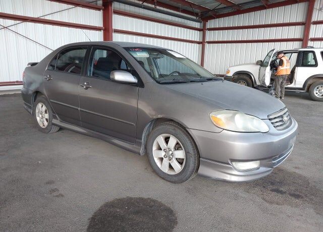 2004 TOYOTA Corolla