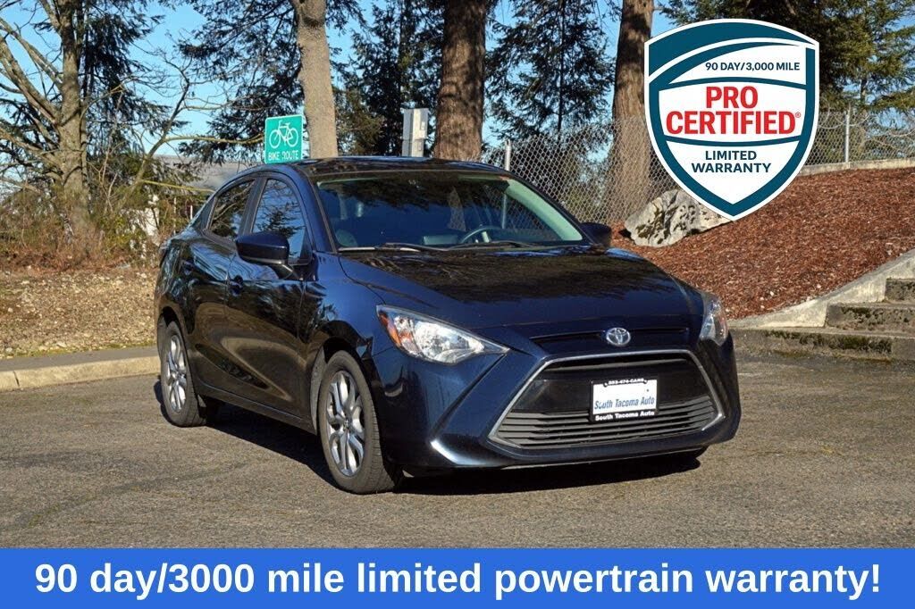 2017 TOYOTA Yaris